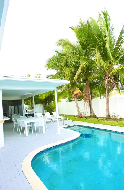 Property thumbnail 24
