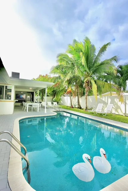 Property thumbnail 25